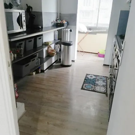 Appartamento 3 Chambres, 6 Personnes, Proche Plages Et Centre Ville, Parking Gratuit *